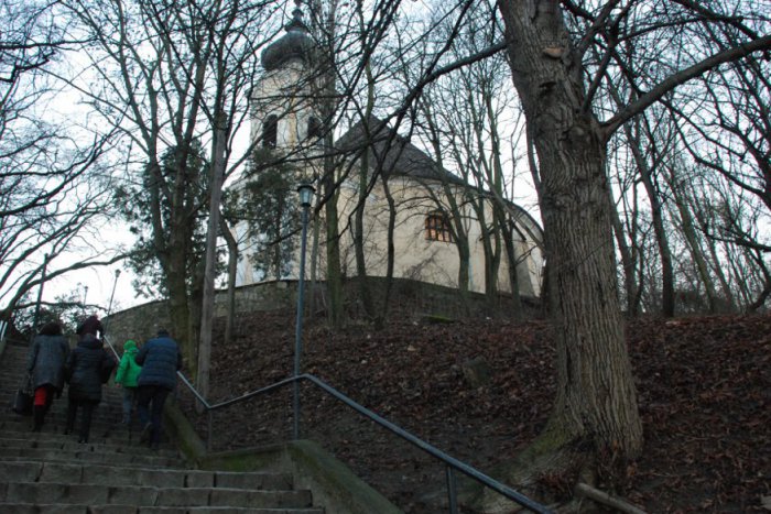 Ilustračný obrázok k článku V dúbravskom kostole zaspieva Martin Babjak