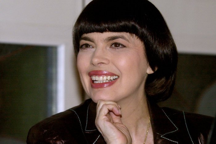 Ilustračný obrázok k článku Šansónová legenda Mireille Mathieu príde koncertovať do Bratislavy