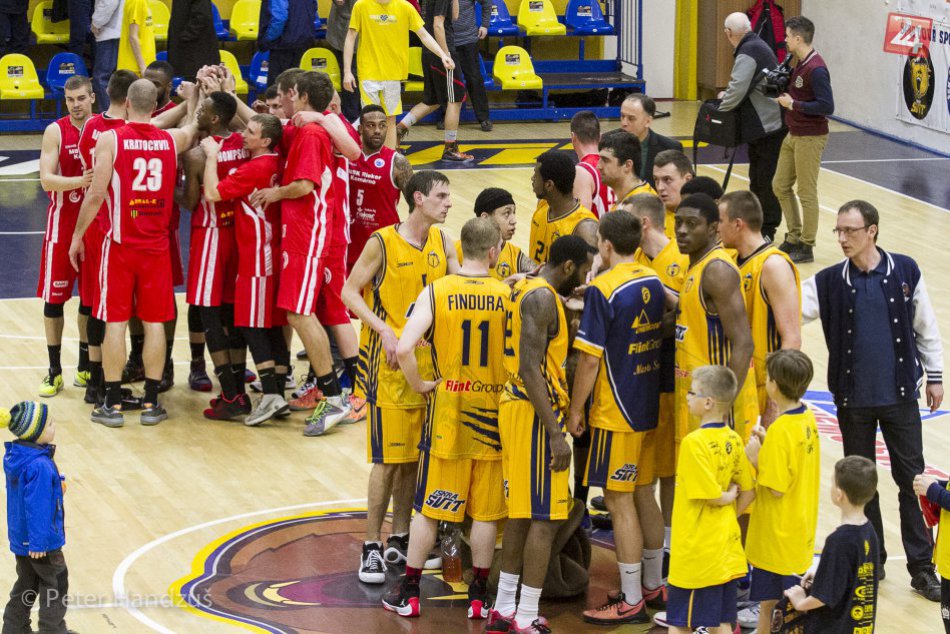 Ilustračný obrázok k článku Koniec sezóny pre Svit. Iskra prehrala aj tretí zápas s Komárnom