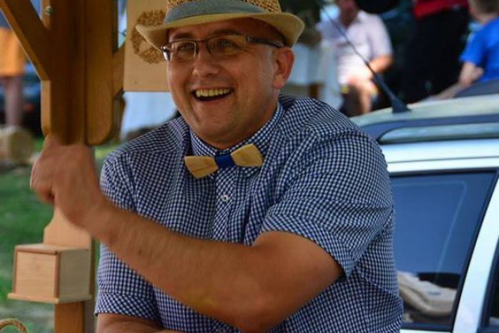 Ilustračný obrázok k článku Žije v dedine pri Prešove a má zlaté ručičky: Martin v Šarišskej Porube vyrába drevené nádhery, FOTO