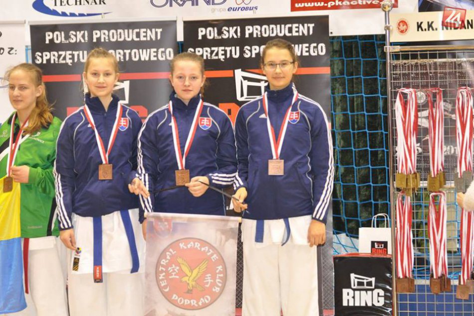 Ilustračný obrázok k článku Úspešný víkend pre našich karatistov: Central karate klub Poprad s medailami z Košíc aj z Poľska