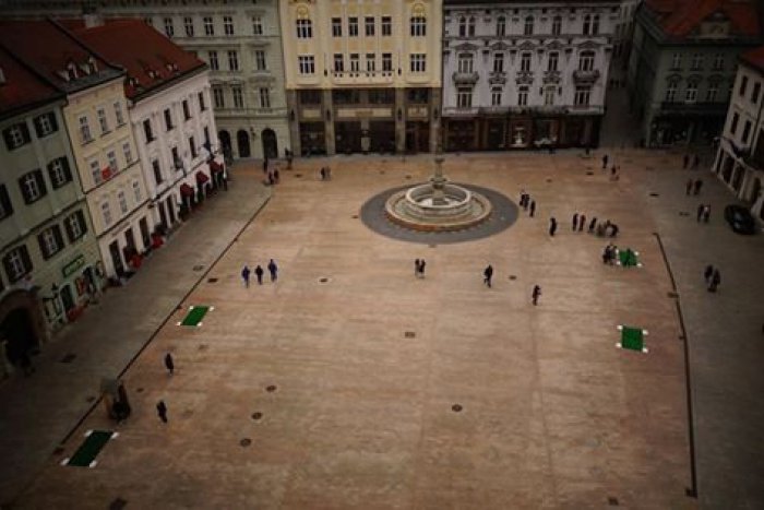 Ilustračný obrázok k článku Ha Hlavnom námestí nájdete zelené koberce