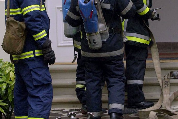 Ilustračný obrázok k článku Hasiči museli vyraziť do akcie: V Trnovom vypukol požiar rodinného domu!