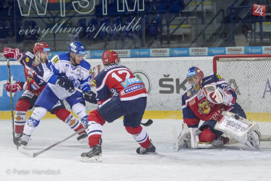 Ilustračný obrázok k článku Boj proti Barošovi Popradu nevyšiel. Zvolen získal postupový mečbal