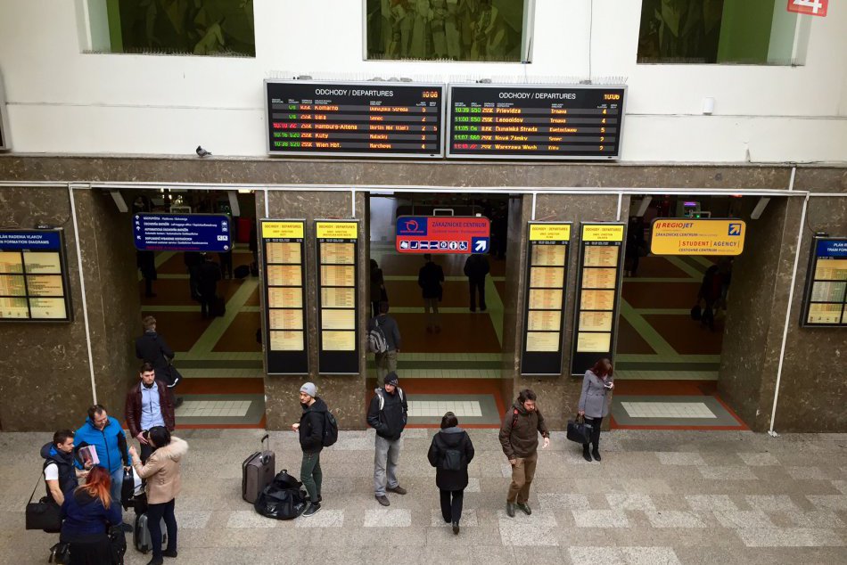 Ilustračný obrázok k článku Na Veľkú noc upratané. Dokonca aj na Hlavnej stanici