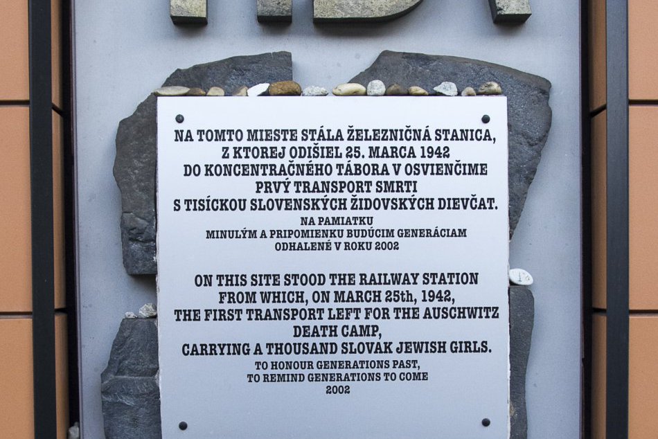 Ilustračný obrázok k článku Udalosti večne živé: Holokaust si na pošte pripomenú príležitostnou pečiatkou