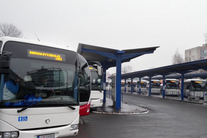 Ilustračný obrázok k článku Bezplatné skibusy prepravili na Liptove počas zimy takmer 80.000 ľudí