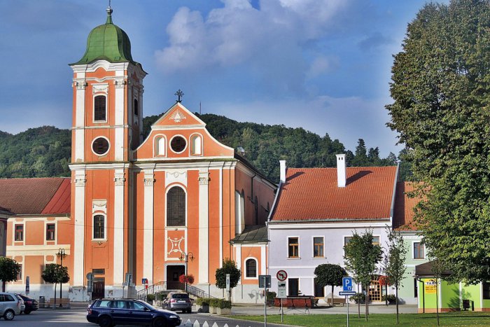 Ilustračný obrázok k článku Užitočné informácie pre každého motoristu: TOTO by ste mali vedieť o SMS parkingu