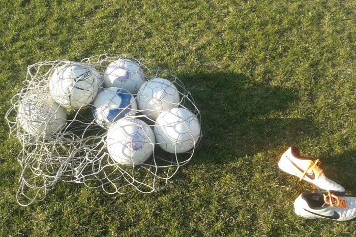 Ilustračný obrázok k článku Futbal je zrušený: Prečo muži Považskej Bystrice neodohrajú prvý jarný domáci zápas?