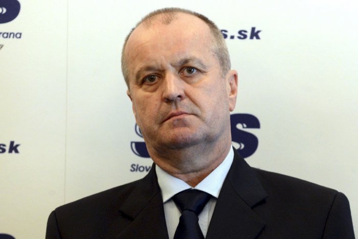 Ilustračný obrázok k článku Takto ministra len tak neuvidíte. Gajdoš v Bystrici vyrazí do útoku s florbalkou