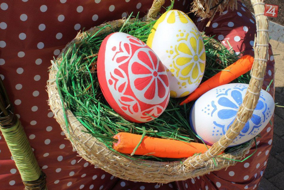 Ilustračný obrázok k článku Známe tváre zo Žiliny to prezradili: Ako a kde budú tráviť Veľkú noc?