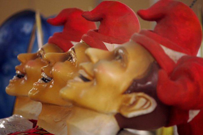 Ilustračný obrázok k článku Vydra je s ypsilonom, lebo je dravec. Študenti sú najlepší na ražni a pečení. Vtipné hlášky spoza katedry i školských lavíc