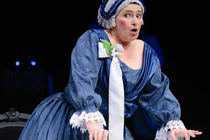 Ilustračný obrázok k článku Originálna košická premiéra: Mládeži neprístupné Grófky vás pobavia dávkou pikantného humoru!