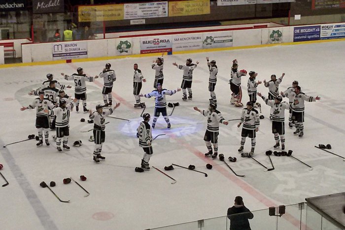 Ilustračný obrázok k článku Hokejisti sa pripravujú na Tipsport Ligu, prichádza kanadská posila!