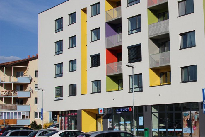 Ilustračný obrázok k článku Bankové služby sú v Topoľčanoch  ešte dostupnejšie