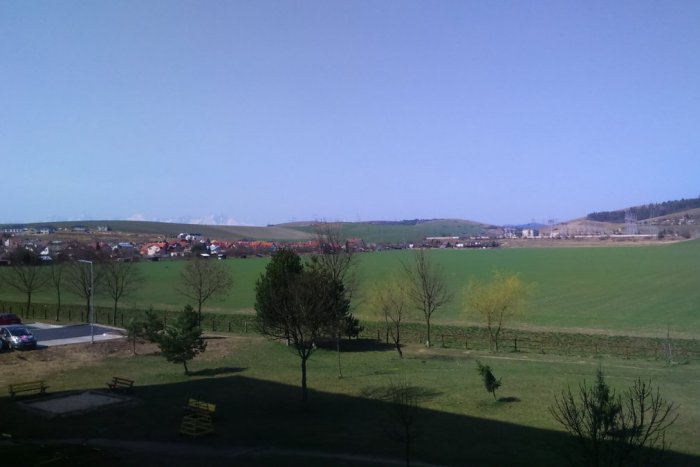 Ilustračný obrázok k článku Z čižiem rovno do plaviek? Novovešťanka Lenka sa pozrela na teplomer a nechápala, FOTO vnútri