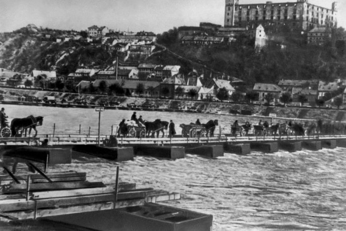 Ilustračný obrázok k článku Oslobodenie Bratislavy si vyžiadalo stovky mŕtvych