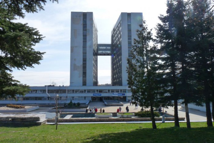 Ilustračný obrázok k článku Vláda odklepla PENIAZE pre bystrickú nemocnicu: Poslúžia na výstavbu nových budov