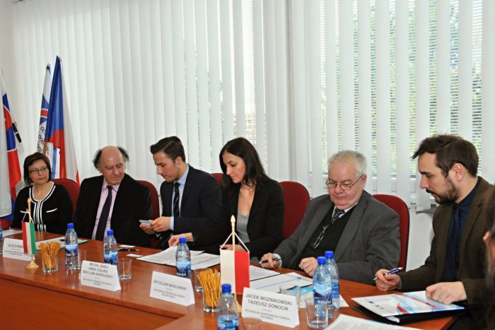 Ilustračný obrázok k článku Nová rýchlostná cesta v Turci? V Martine podpísali memorandum