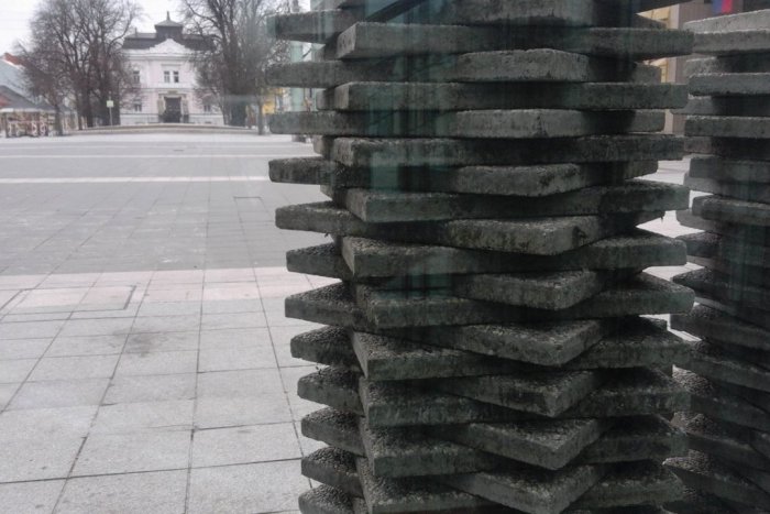 Ilustračný obrázok k článku Rozbitá dlažba v centre Martina: Chystajú sa opravy?