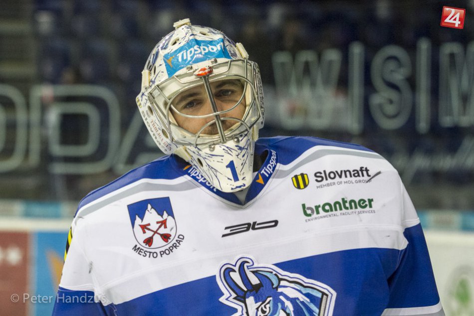 Ilustračný obrázok k článku Makačka na dome, manželské povinnosti i stres z daňového priznania! Ako oddychujú popradskí hokejisti?