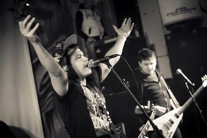 Ilustračný obrázok k článku Názor Bystričanov na viac slovenskej hudby v rádiách? Spoveď kapiel a moderátorov spod Urpína