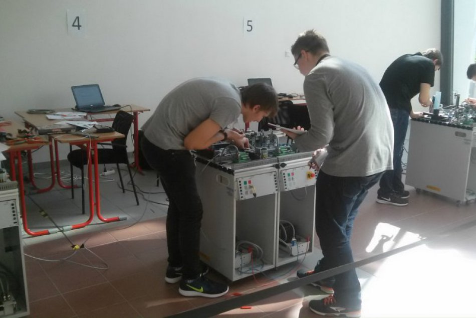 Ilustračný obrázok k článku Zatiaľ, čo v niektorých mestách na západnom či strednom Slovensku sa
tent