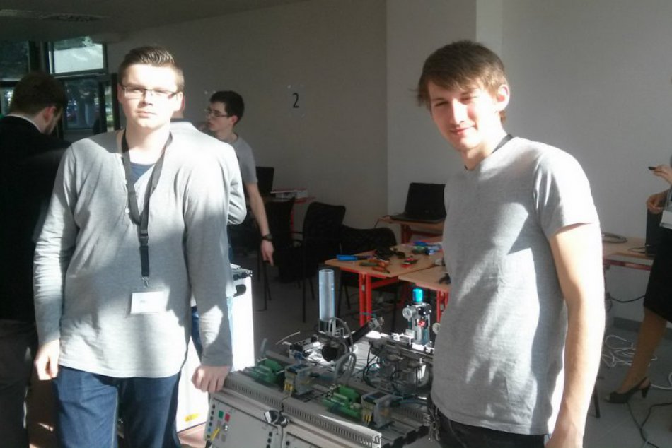 Ilustračný obrázok k článku Úspech stredoškolákov z Nitry: Sú najlepší na Slovensku!