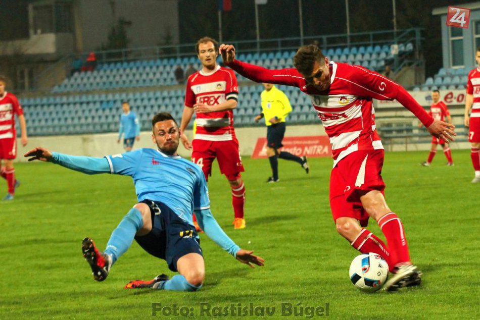 Ilustračný obrázok k článku FOTO: Futbalisti bojujú v nadstavbovej časti, doma hostili Tatran Liptovský Mikuláš