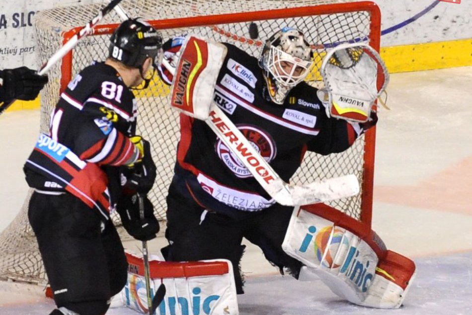 Ilustračný obrázok k článku Finálové boje Bystrice s Nitrou: Koľko fanúšikovia zacvakajú za lístky na domáce zápasy?