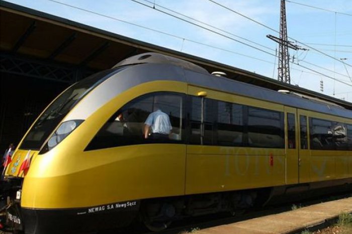 Ilustračný obrázok k článku Doprajte si zážitok, aký sa vám bežne nenaskytne: Z Popradu vyrazí špeciálny Pápežský vlak