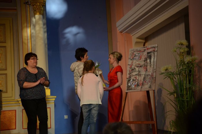 Ilustračný obrázok k článku Benefičný koncert pomohol mladej rodine