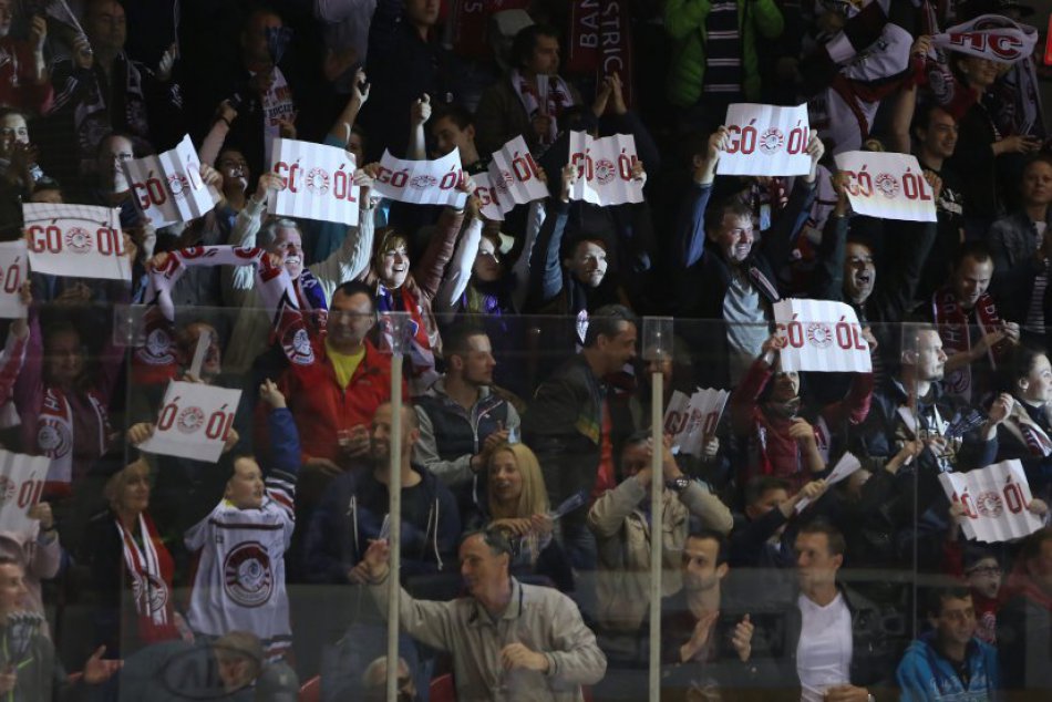 Ilustračný obrázok k článku Fanúšikovia baranov, zbystrite. Klub zverejnil ceny lístkov a permanentiek na novú sezónu