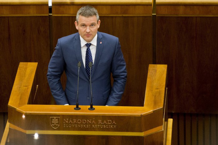 Ilustračný obrázok k článku Pellegrini o zdavotnom stave premiéra: Má sa stále lepšie