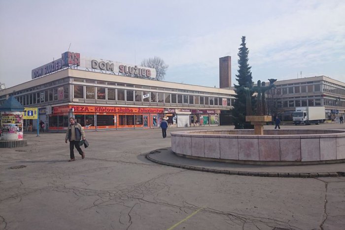 Ilustračný obrázok k článku Práce na mikulášskom dome služieb začali: Investor prezradil čo všetko bude v novom objekte