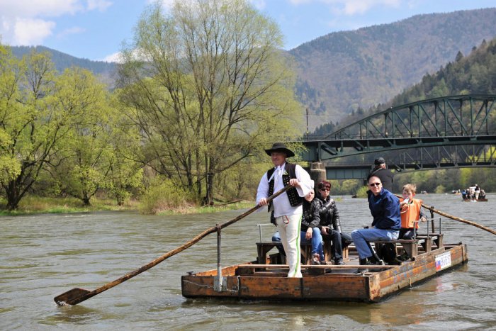 Ilustračný obrázok k článku Nová sezóna pltníkov práve začala: Z počtu prepravených sa vám zakrúti hlava!