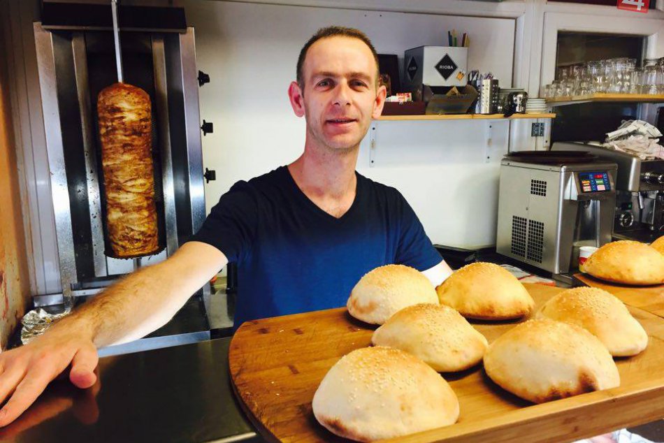 Ilustračný obrázok k článku Dobrí ľudia ešte nevymreli. V bratislavskom podniku nasýtia hladných aj bez zaplatenia