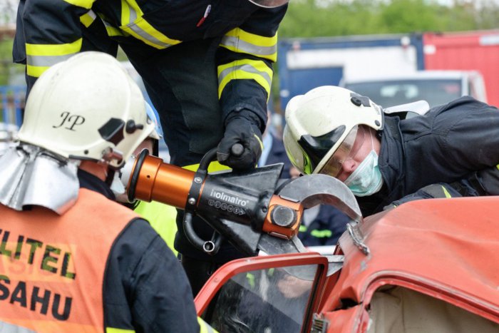 Ilustračný obrázok k článku Nehoda na liptovskej diaľnici: Vodička (33) otočila auto na strechu