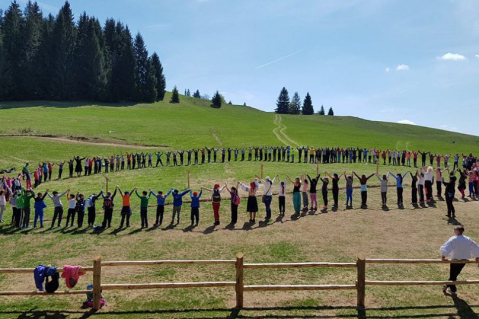 Ilustračný obrázok k článku TOP 5 atrakcií v blízkosti Brezna: Kam sa počas leta oplatí vyraziť s deťmi?