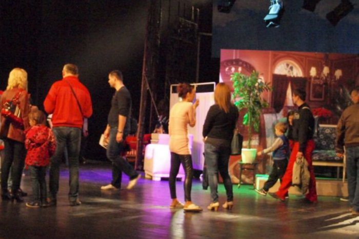 Ilustračný obrázok k článku Nazretie do kostýmového skladu aj stretnutia s hercami... Zvolenské DJGT otvorí brány návštevníkom