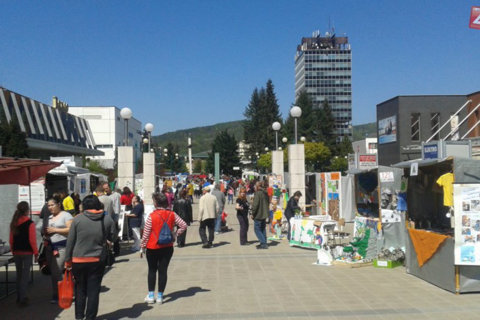 Ilustračný obrázok k článku Voľné dni sa blížia, prichystajte sa na víkend: Pestrá ponuka akcií, ako ho prežiť v Považskej Bystrici