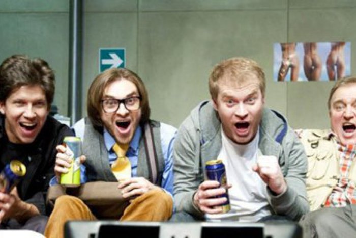 Ilustračný obrázok k článku Ako porozumieť ženám v Michalovciach? Štyria sexi muži ponúkajú svoj návod