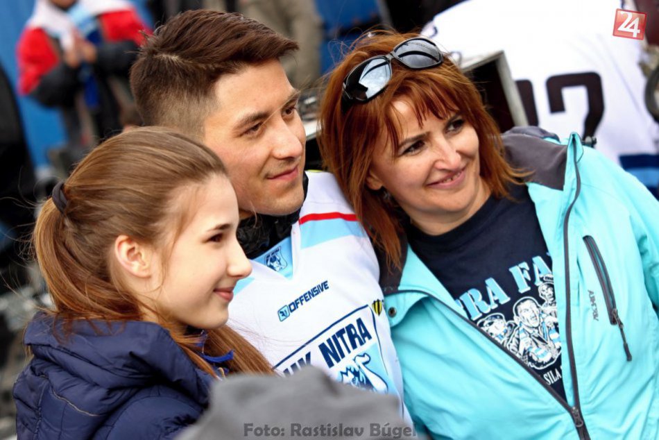 Ilustračný obrázok k článku TOTO nemôžete premeškať: Čaká nás autogramiáda hokejových vicemajstrov!