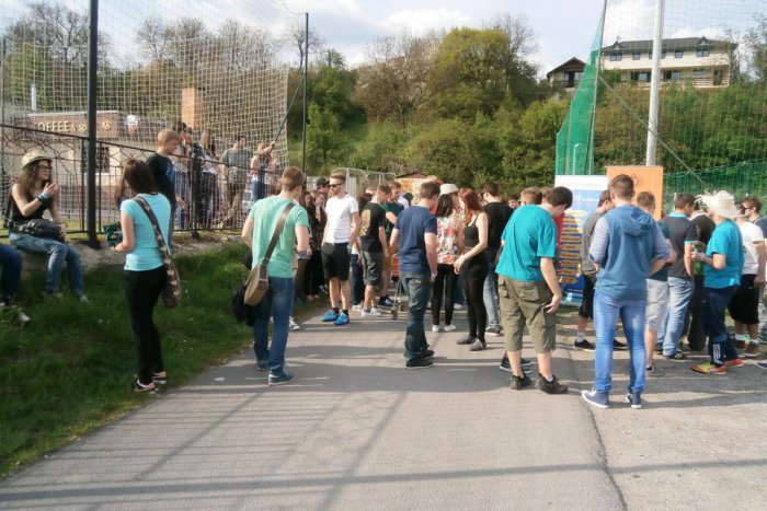 Ilustračný obrázok k článku Obľúbená akcia bystrických študentov sa blíži. Fakultný deň si nenechá ujsť ani Fialková