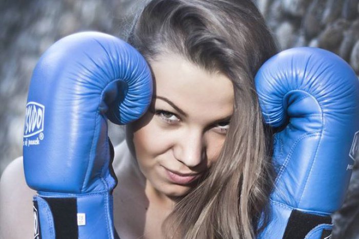 Ilustračný obrázok k článku Andrea (22) zo Žiliny miluje boxerské rukavice: Dievčenské veci ma veľmi nelákajú!