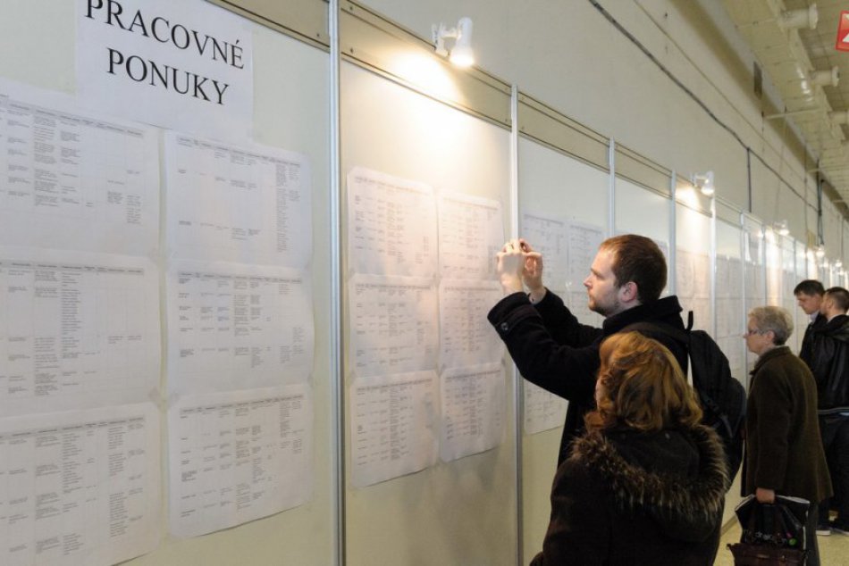 Ilustračný obrázok k článku Nezamestnanosť v januári stúpla: Ružomberok ju má druhú najvyššiu v kraji