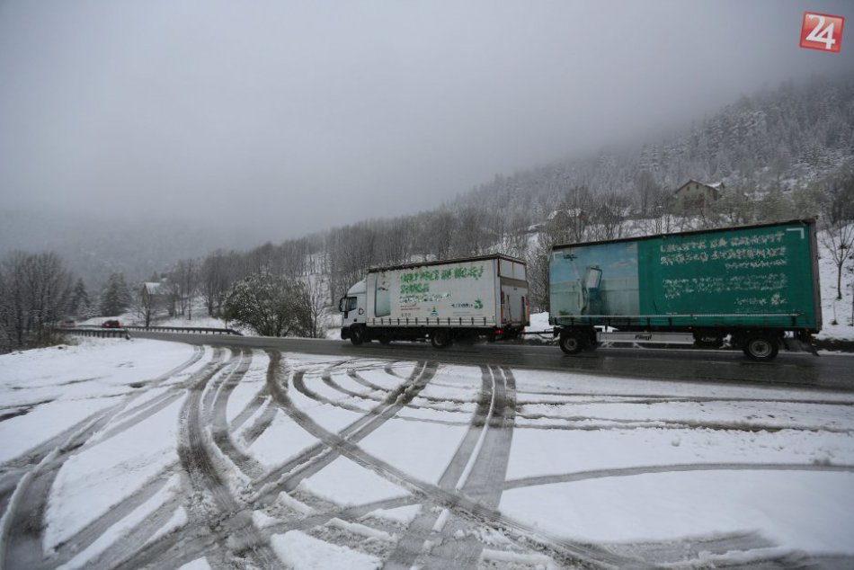 Ilustračný obrázok k článku FOTO: Vyvádzanie Perinbaby na záver apríla. Cestári v teréne na Donovaloch aj Šturci