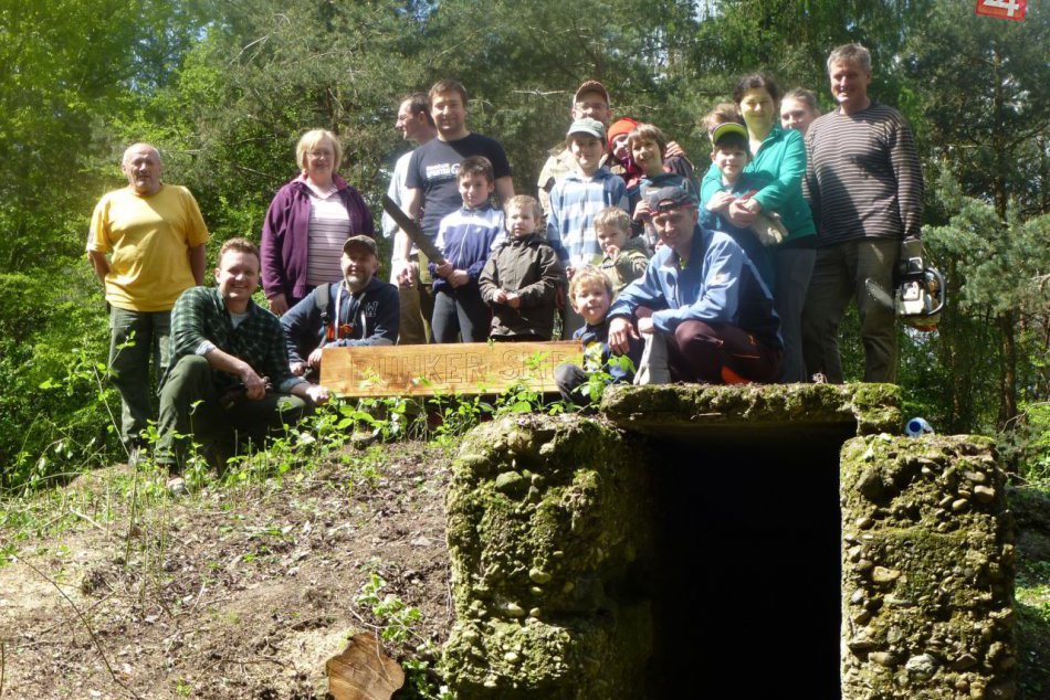 Ilustračný obrázok k článku FOTO: Jarné upratovanie vo Zvolene: Dobrovoľníci obnovili historickú vzácnosť