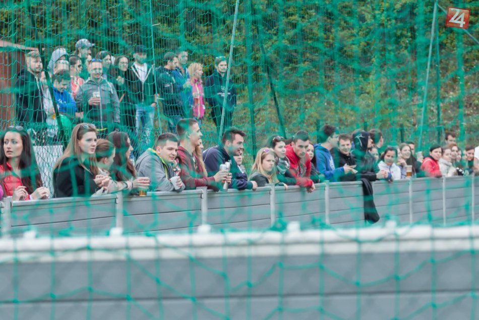 Ilustračný obrázok k článku Obľúbená akcia bystrických študentov je späť. Kopačky si obuje aj primátor Nosko