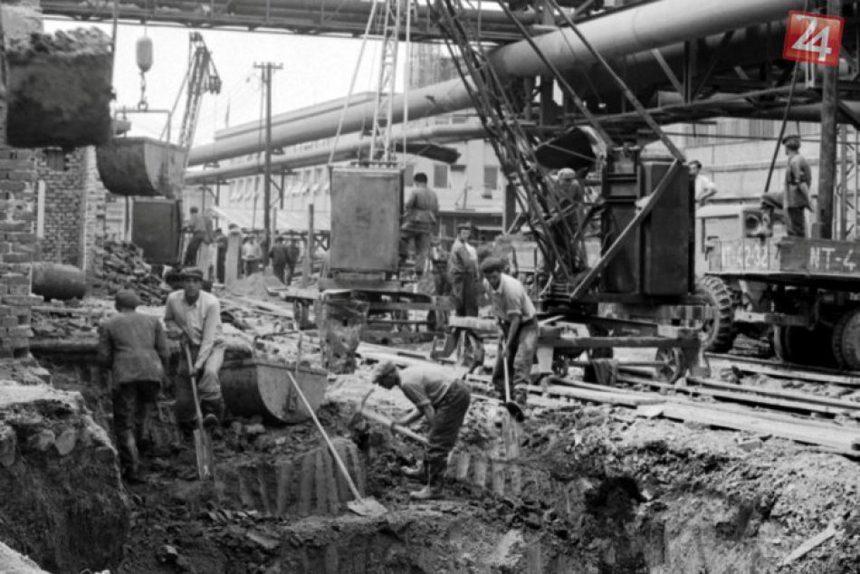 Ilustračný obrázok k článku Mrazivá príhoda zo žiarskeho závodu: Robotníci chceli zachrániť jeden druhého, umreli všetci